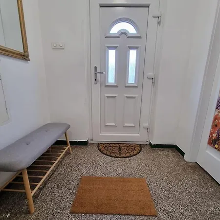 The Rowhouse - Free Parking Apartment Ljubljana